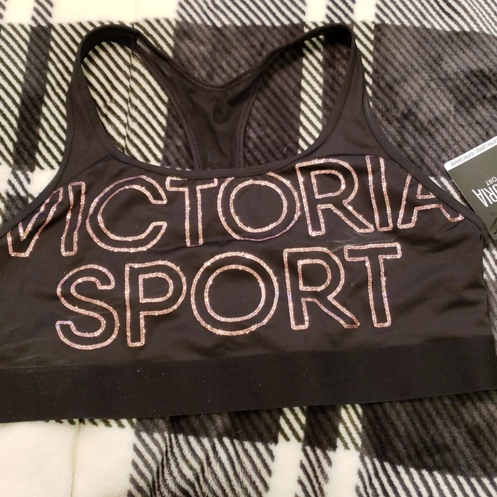 Sports bra